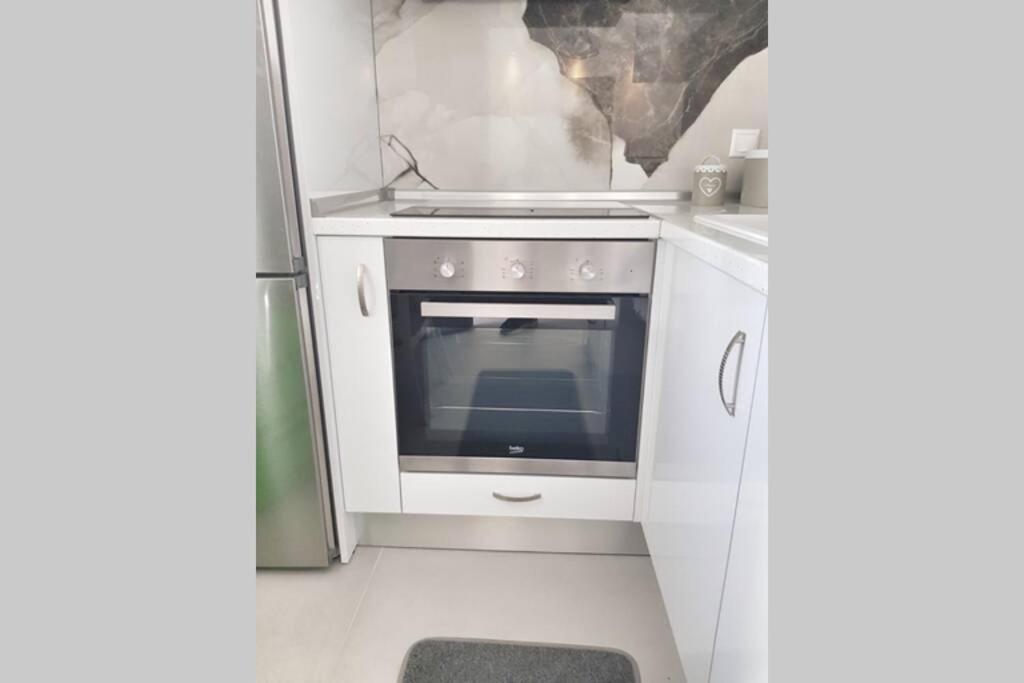 Polychrono New 2 Bedroom Apt. Just By The Sea! 外观 照片