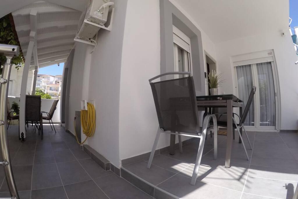 Polychrono New 2 Bedroom Apt. Just By The Sea! 外观 照片